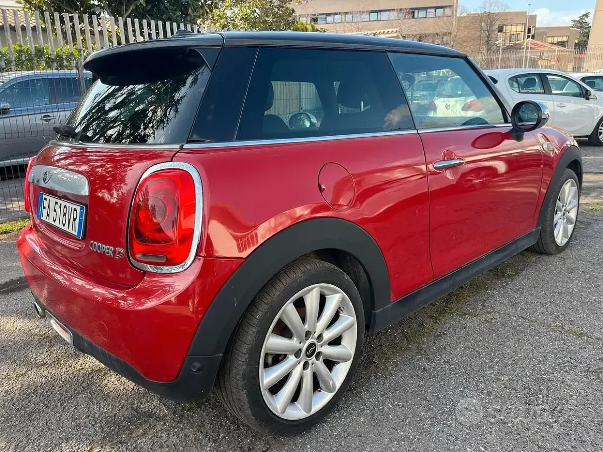 Usata Mini One D Business 116 CV (85 kW) 2015 Rosso Utilitaria