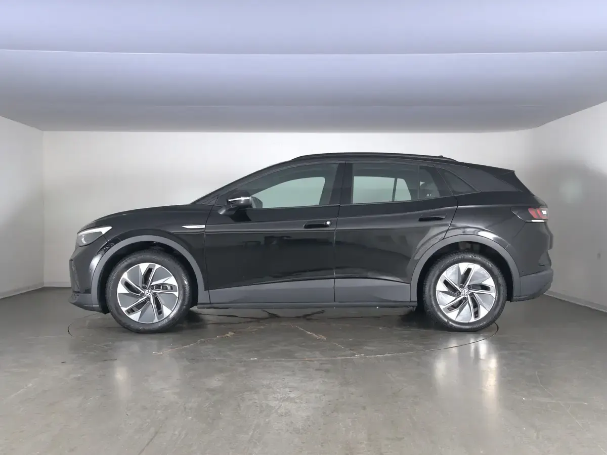 Usado VW ID.4 Pro Performance 150 kW (204 CV) 2023 Negro SUV