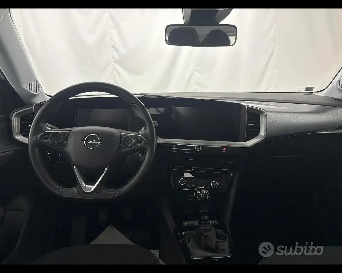 Usata Opel Mokka Edition 110 CV (80 kW) 2022 Grigio SUV