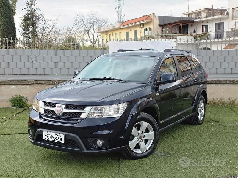 Usata Fiat Freemont 170 CV (125 kW) 2013 Blu SUV