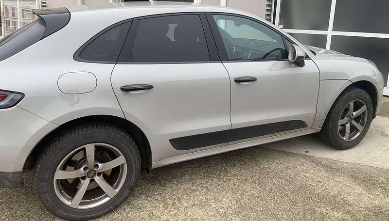 Usata Porsche Macan 245 CV (180 kW) 2020 Grigio SUV