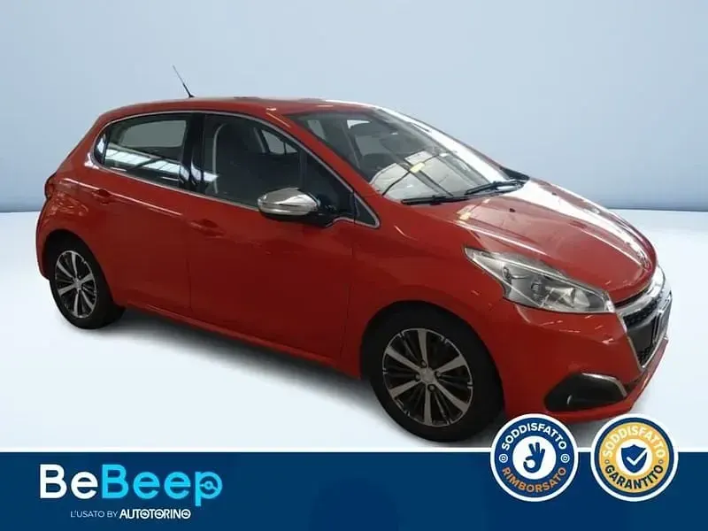 Usata Peugeot 208 Allure 75 CV (55 kW) 2016 Arancione metallizzato Utilitaria