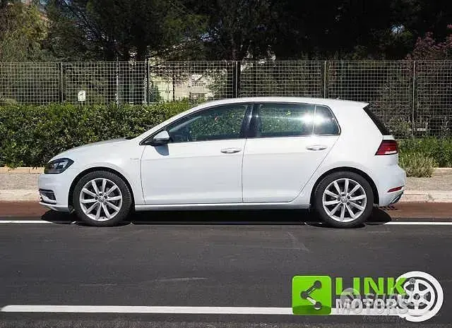 Usata VW Golf VII Highline 116 CV (85 kW) 2017 Bianco Berlina