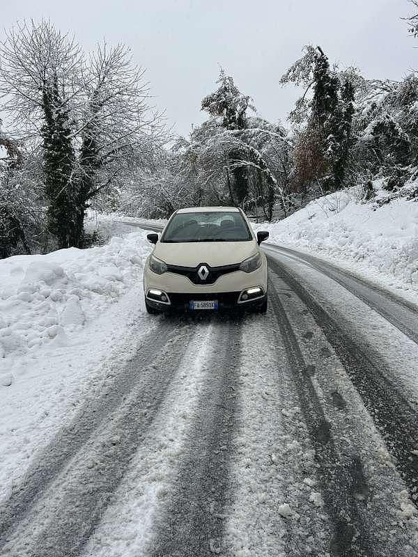 Usata Renault Captur Dynamique 90 CV (66 kW) 2015 SUV
