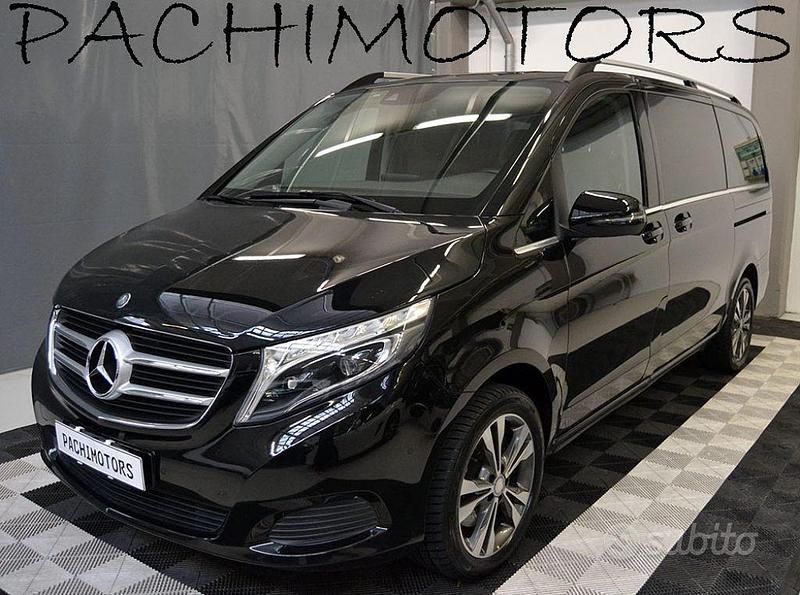 Usata Mercedes V250 Premium 190 CV (139 kW) 2016 Nero Monovolume