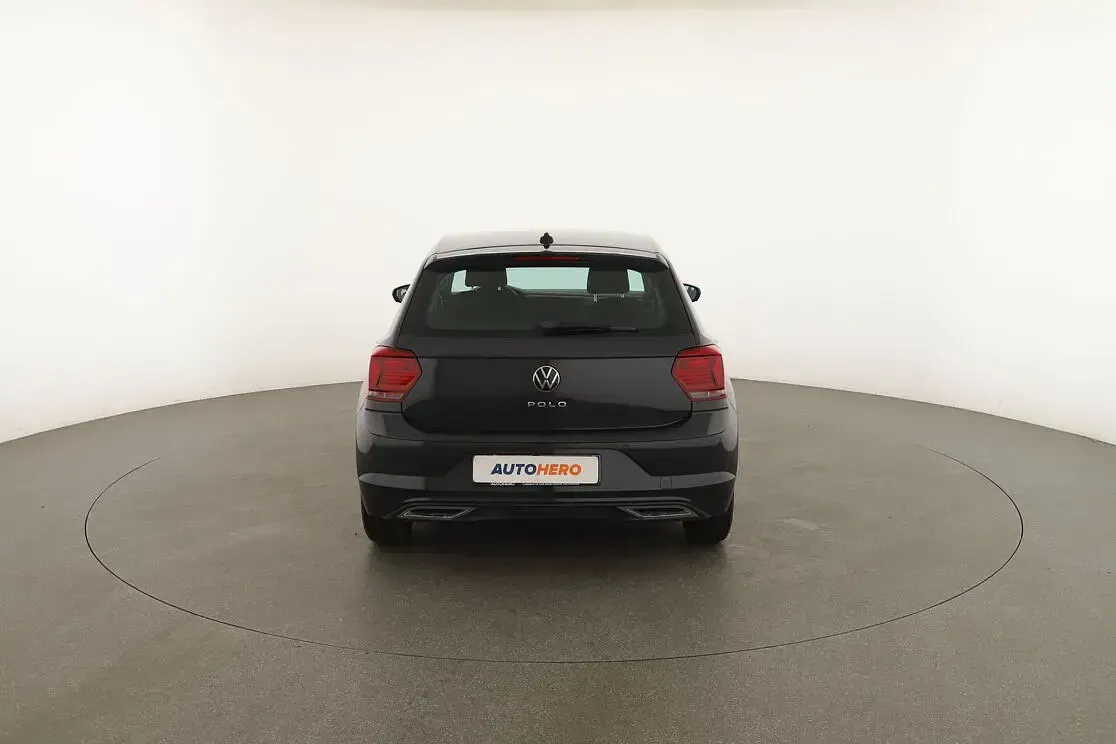 Usata VW Polo Comfortline 80 CV (58 kW) 2020 Grigio Utilitaria