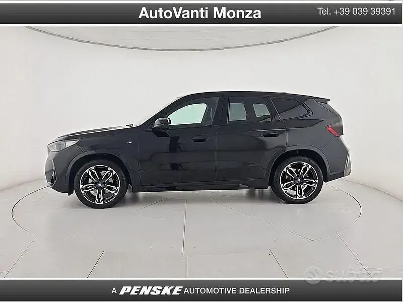 Usata BMW iX1 M Sport 150 kW (204 CV) 2025 Nero SUV