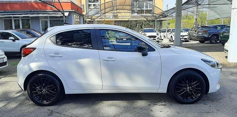 Usata Mazda 2 Homura-Line 75 CV (55 kW) 2023 Bianco Utilitaria