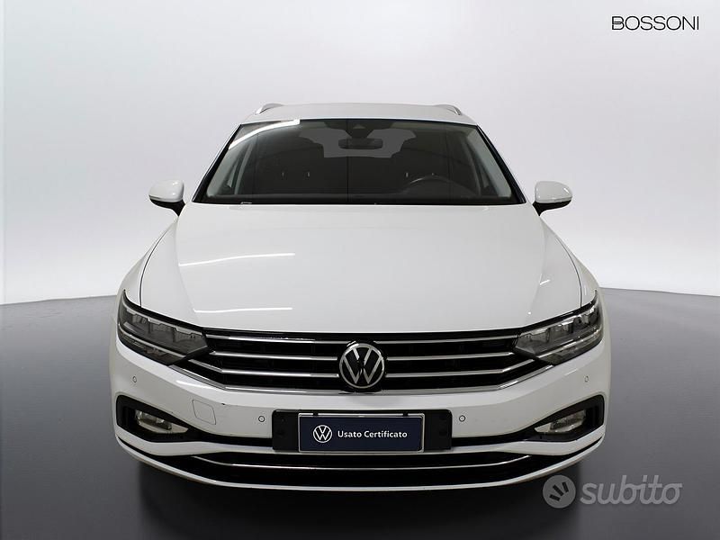 Usata VW Passat Business 150 CV (110 kW) 2021 Bianco Station wagon