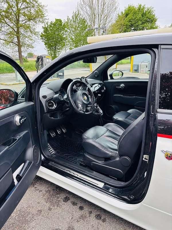 Usata Abarth 500 135 CV (99 kW) 2009 Nero Utilitaria