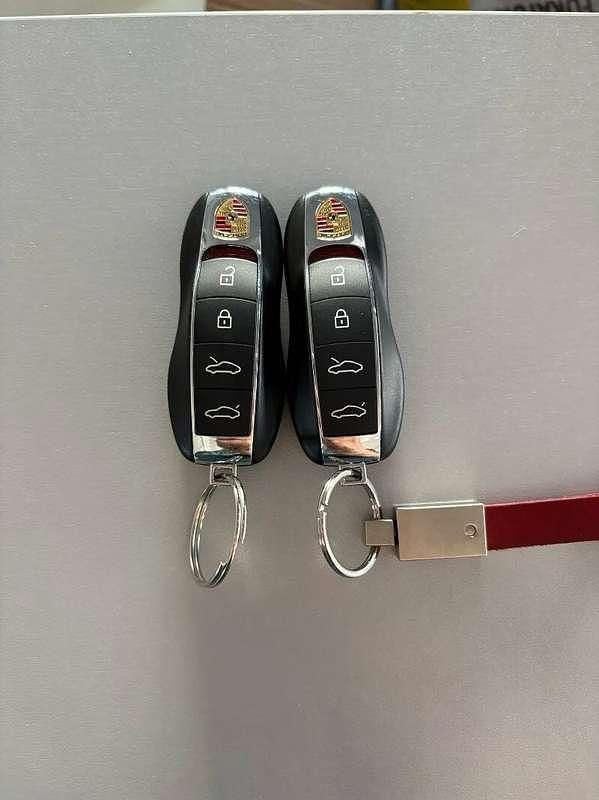 Usata Porsche 718 299 CV (219 kW) 2022 Grigio Cabrio