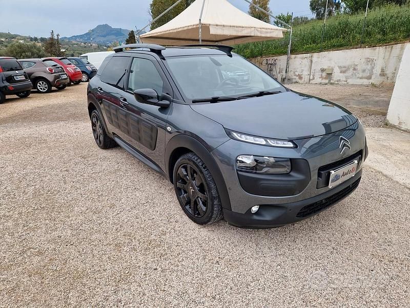 Usata Citroën C4 Live 99 CV (72 kW) 2016 Grigio Berlina