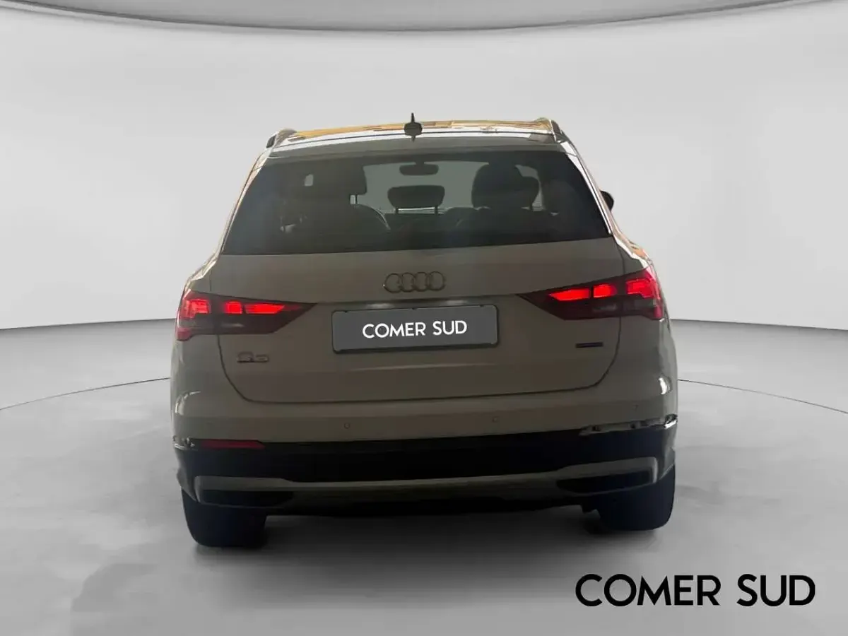 Usata Audi Q3 Advanced 150 CV (110 kW) 2020 Bianco SUV