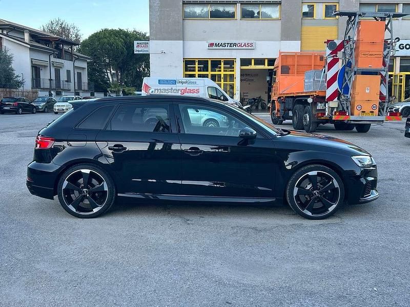 Usata Audi RS3 Comfort 400 CV (294 kW) 2018 Nero Berlina