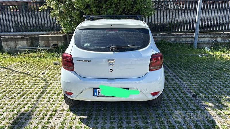 Usata Dacia Sandero 75 CV (55 kW) 2018 Bianco Berlina