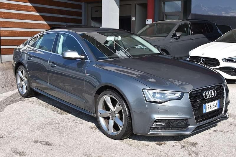 Usata Audi A5 Sportback S-Line 177 CV (130 kW) 2014 Grigio Utilitaria