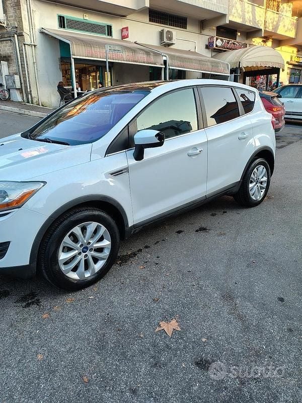Usata Ford Kuga Titanium 163 CV (119 kW) 2011 SUV