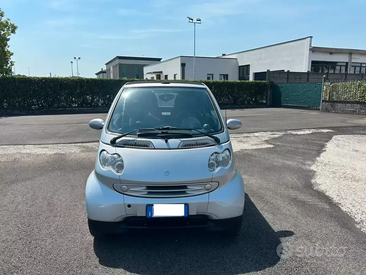 Usata Smart ForTwo Cabrio Passion 61 CV (44 kW) 2006 Bluazzurro Cabrio