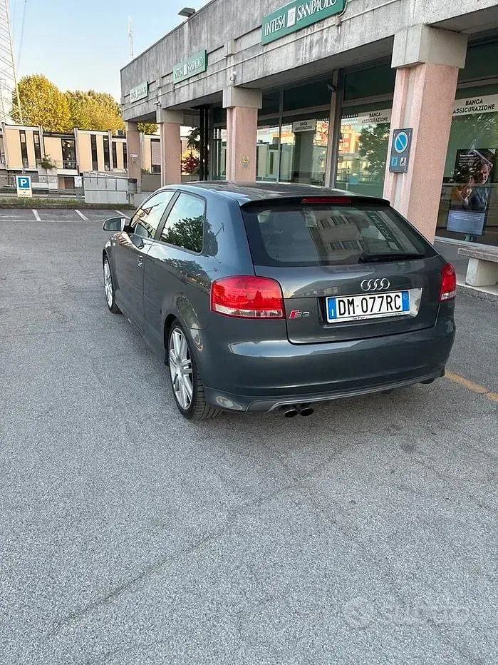 Usata Audi S3 265 CV (194 kW) 2007 Grigio Utilitaria