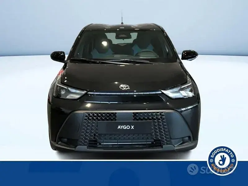 Nuova Toyota Aygo X 116 CV (85 kW) 2026 Nero SUV