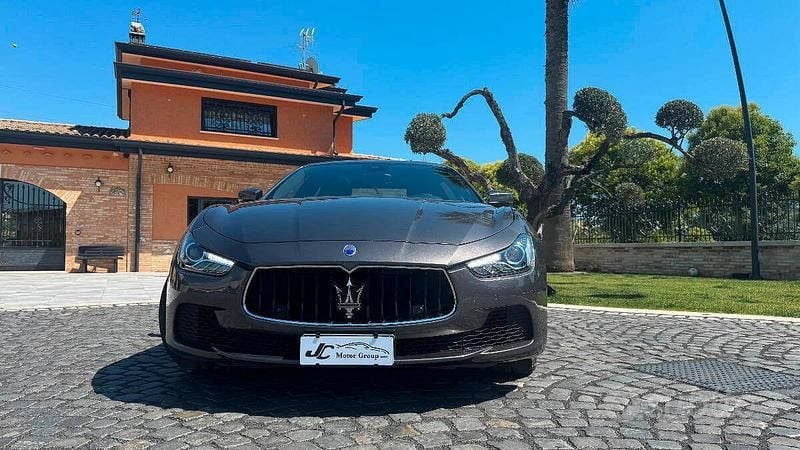 Usata Maserati Ghibli 250 CV (183 kW) 2017 Grigio Berlina