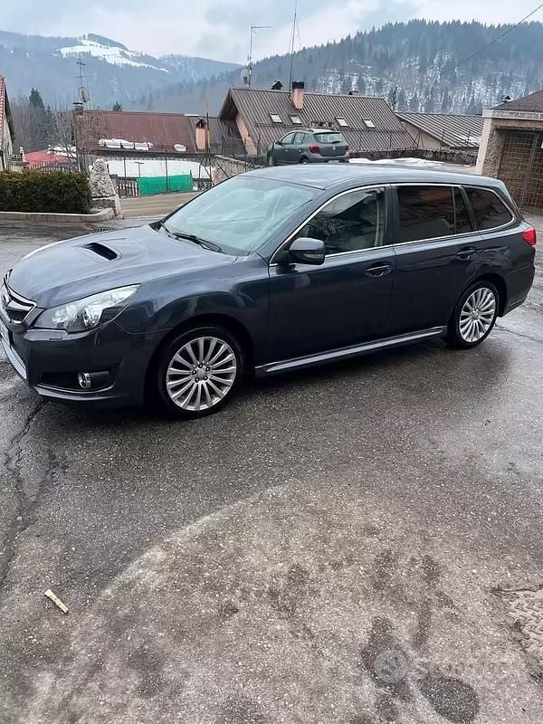 Usata Subaru Legacy 150 CV (110 kW) 2011 Station wagon