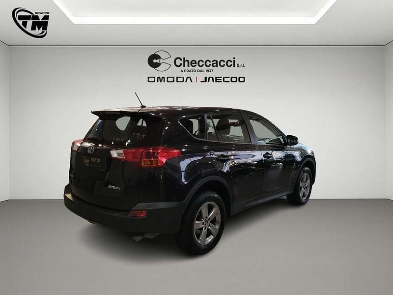 Usata Toyota RAV4 124 CV (91 kW) 2015 Nero SUV