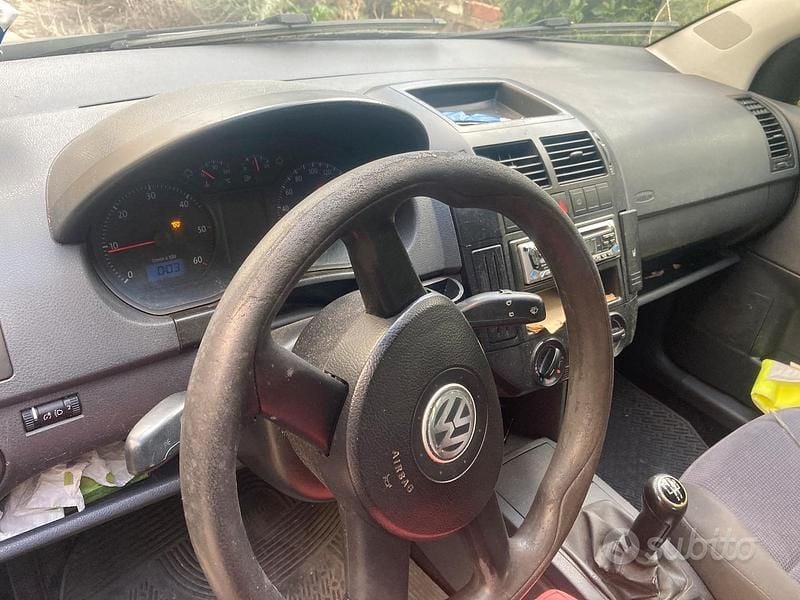 Usata VW Polo 75 CV (55 kW) 2013 Nero Berlina