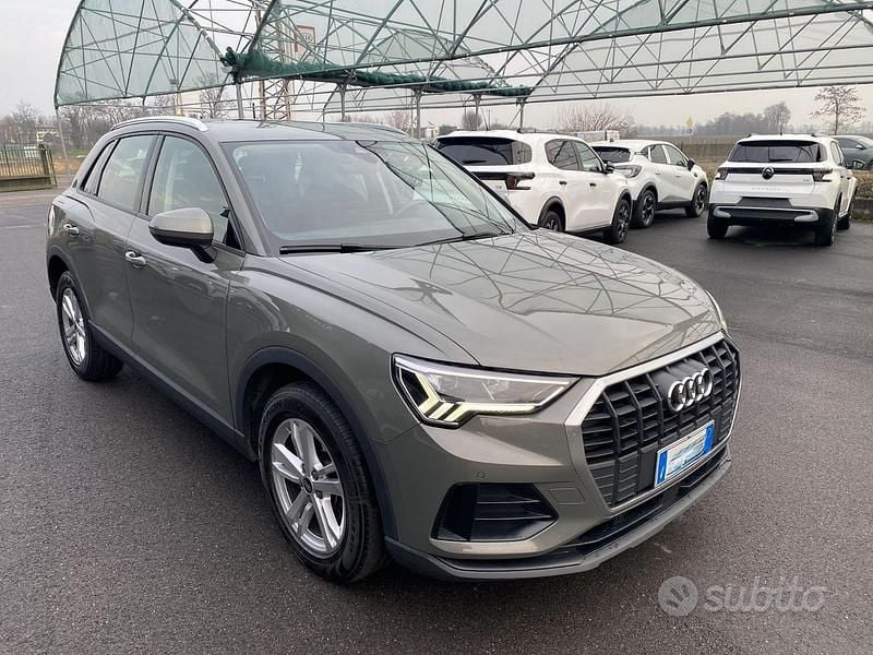 Usata Audi Q3 Business 150 CV (110 kW) 2023 Grigio SUV