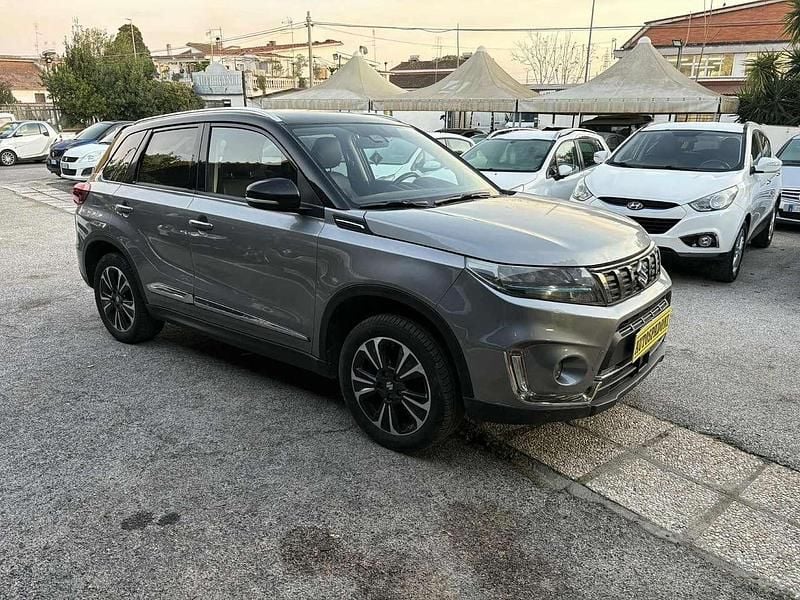 Argento Usata 2021 Suzuki Vitara SUV | 14.900 € (Super prezzo) - Immagine 1/4