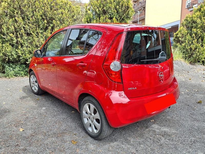 Usata Opel Agila Eco 68 CV (50 kW) 2009 Rosso Utilitaria