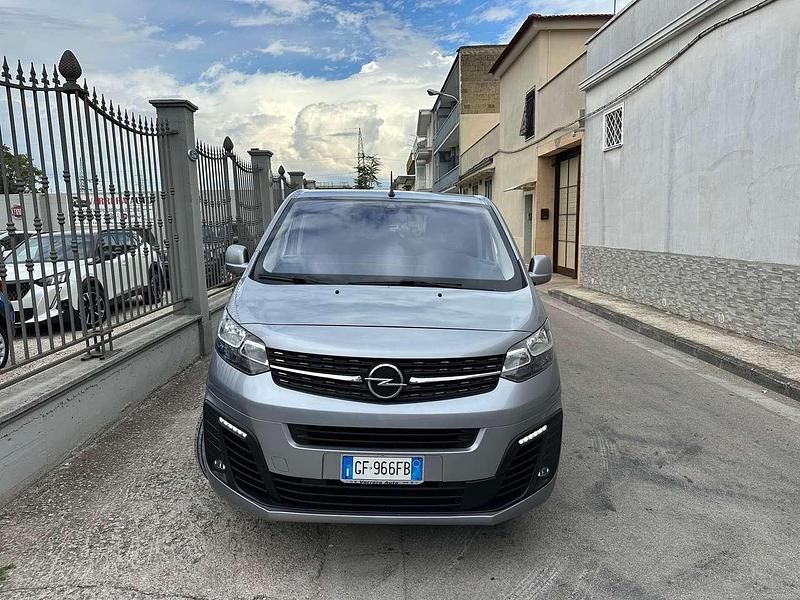 Usata Opel Zafira Life 131 CV (96 kW) 2021 Grigio Monovolume