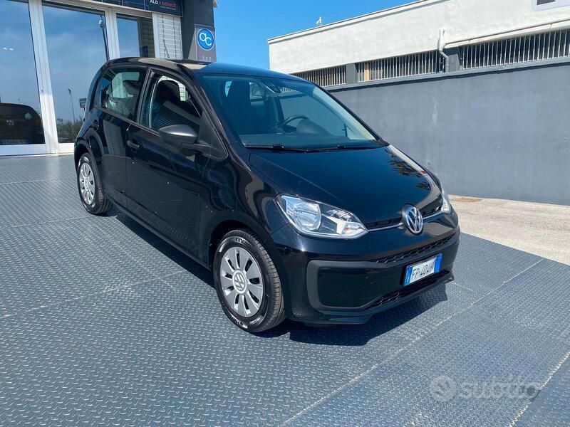 Usata VW up! take up! 68 CV (50 kW) 2018 Nero Utilitaria