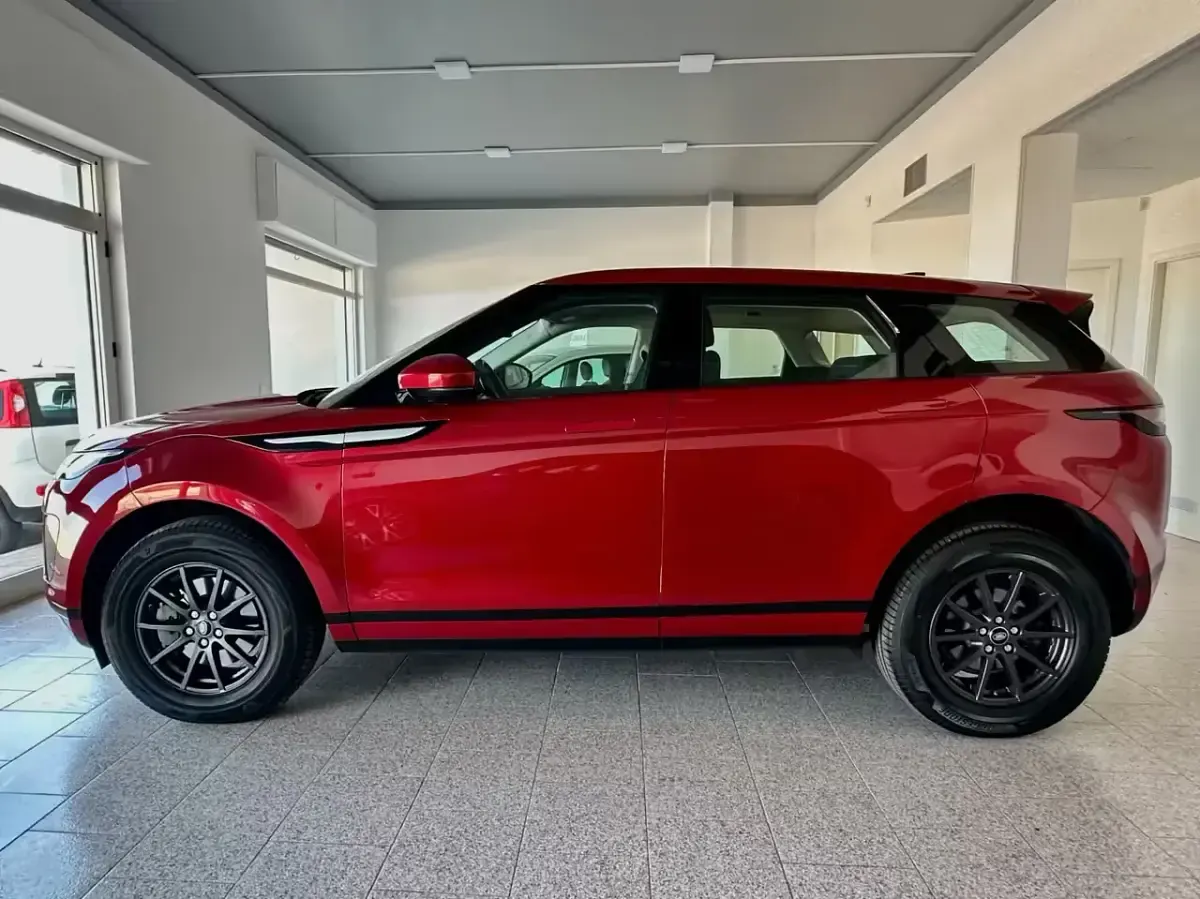 Usata Land Rover Range Rover evoque 179 CV (131 kW) 2020 Rosso SUV