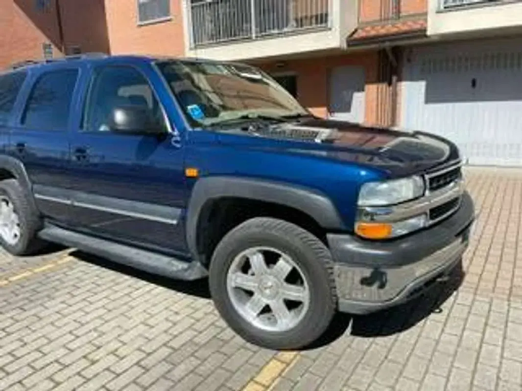 Usata Chevrolet Tahoe LT 273 CV (200 kW) 2004 Blu/azzurro SUV