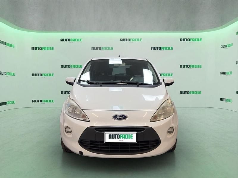 Usata Ford Ka Plus Titanium 75 CV (55 kW) 2011 Bianco Utilitaria