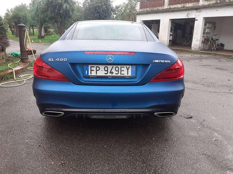 Usata Mercedes SL400 367 CV (269 kW) 2018 Blu/azzurro Cabrio