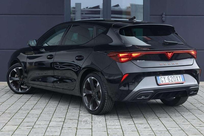 Usata Seat Leon CUPRA 150 CV (110 kW) 2025 Nero Berlina