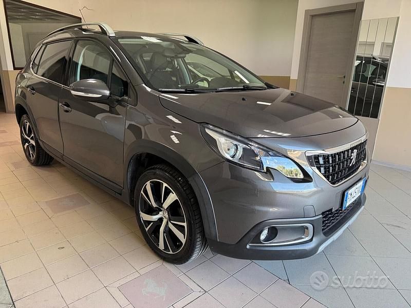 Usata Peugeot 2008 Allure 100 CV (73 kW) 2018 Other SUV