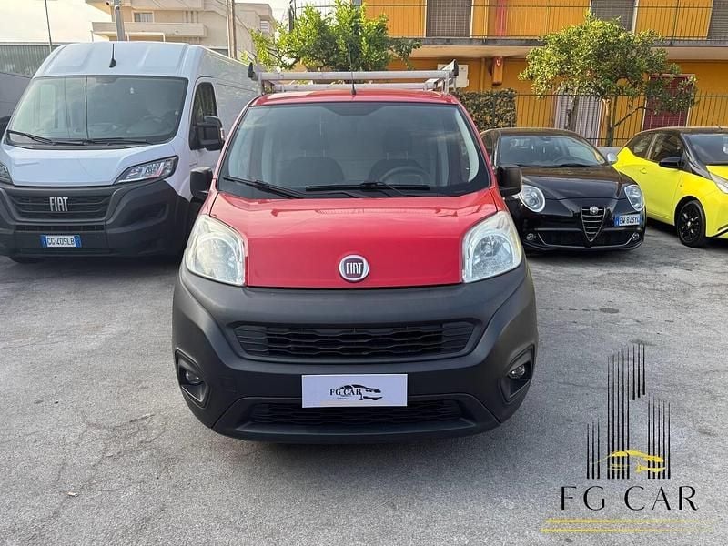 Usata Fiat Fiorino 80 CV (58 kW) 2015 Rosso Monovolume