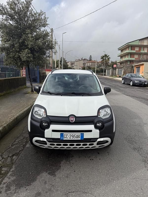 Occasion Fiat Panda Cross Cross 69 PK (50 kW) 2021 Wit Hatchback