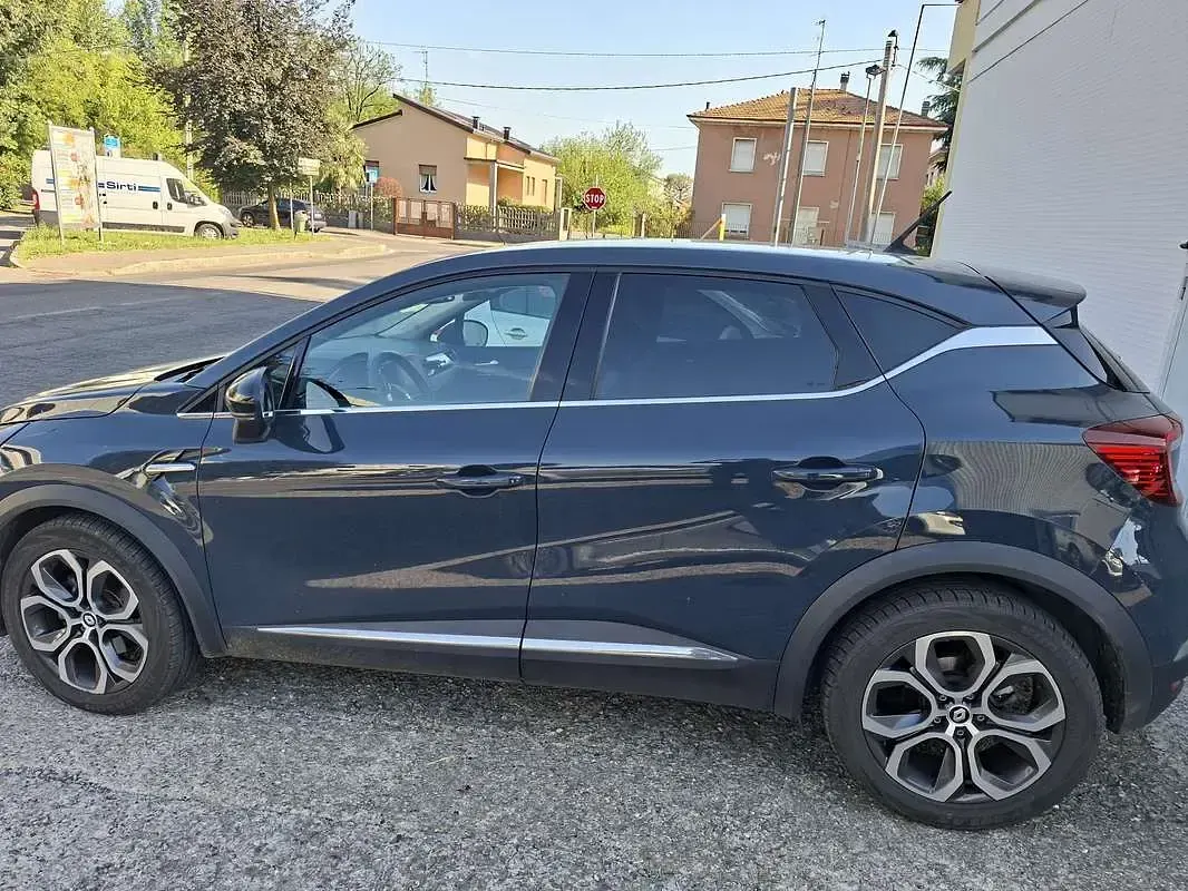 Usata Renault Captur Intens 94 CV (69 kW) 2022 SUV