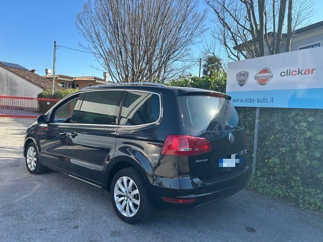Usata VW Sharan Highline 170 CV (125 kW) 2011 Nero / metallizzato Monovolume