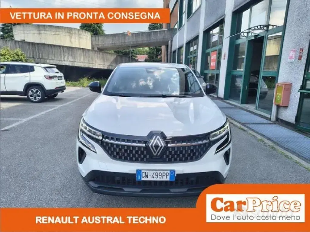 Usata Renault Austral Techno 131 CV (96 kW) 2024 Bianco SUV