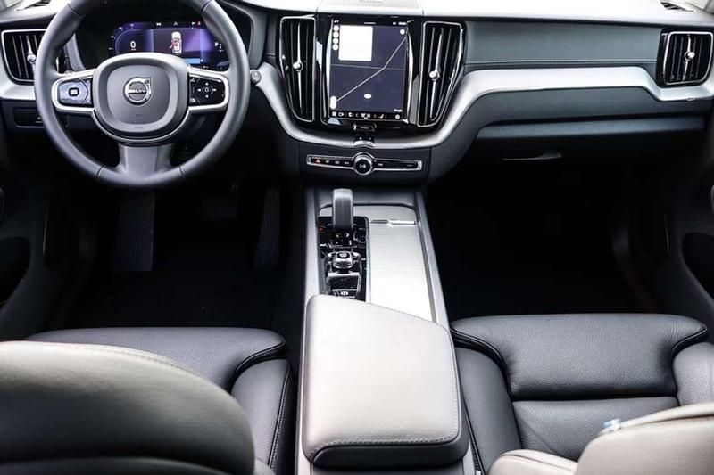 Usata Volvo XC60 Ultimate 455 CV (334 kW) 2023 Nero SUV