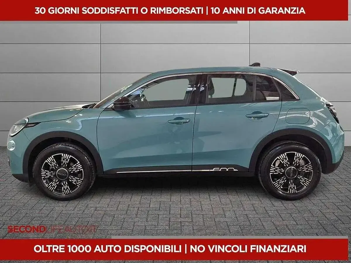 Usata Fiat 600 145 CV (106 kW) 2025 Blu SUV