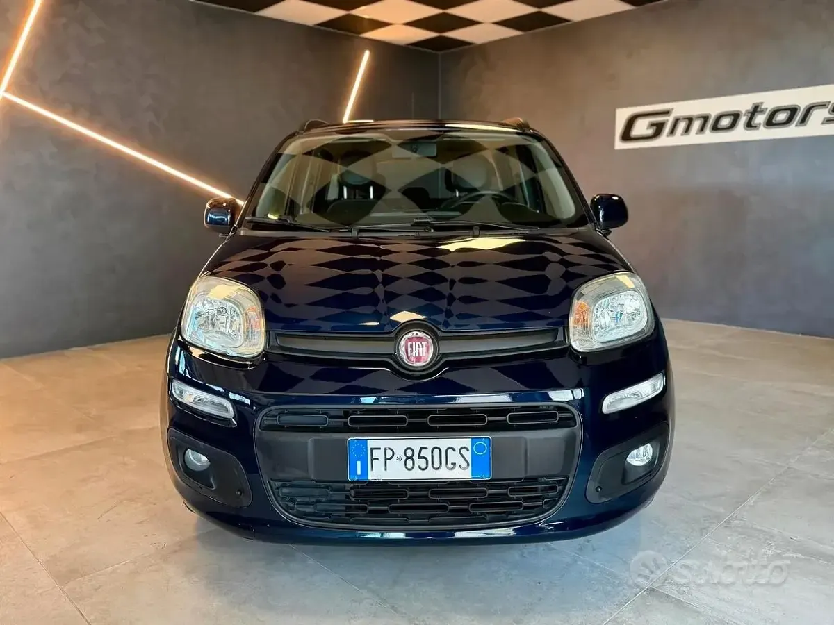 Usata Fiat Panda Easy 69 CV (50 kW) 2018 Blu Utilitaria