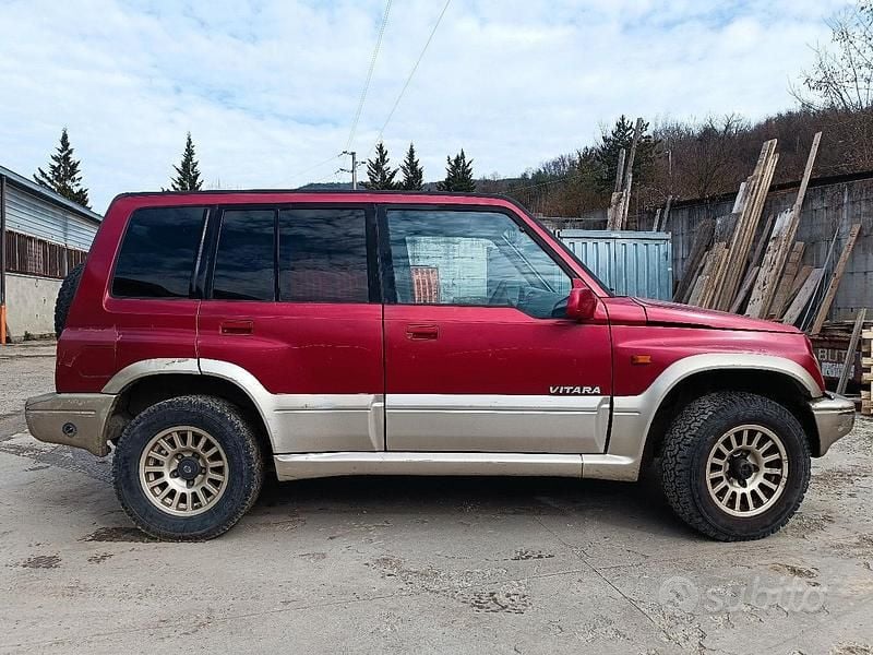 Usata Suzuki Vitara 75 CV (55 kW) 1997 Station wagon