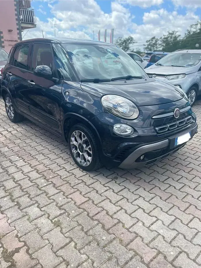 Usata Fiat 500L Cross 95 CV (69 kW) 2020 Nero Monovolume