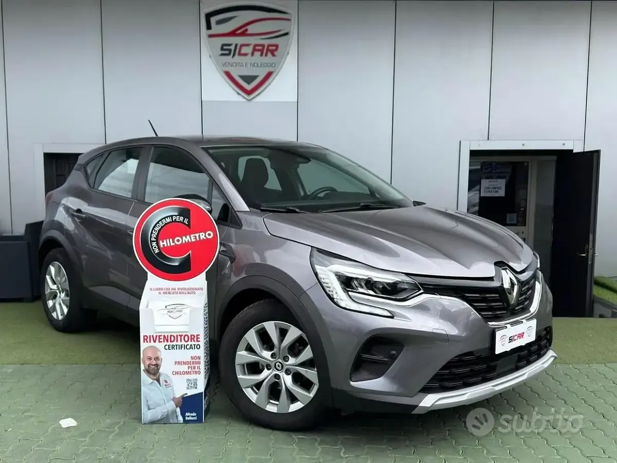 Usata Renault Captur Intens 94 CV (69 kW) 2022 Grigio SUV